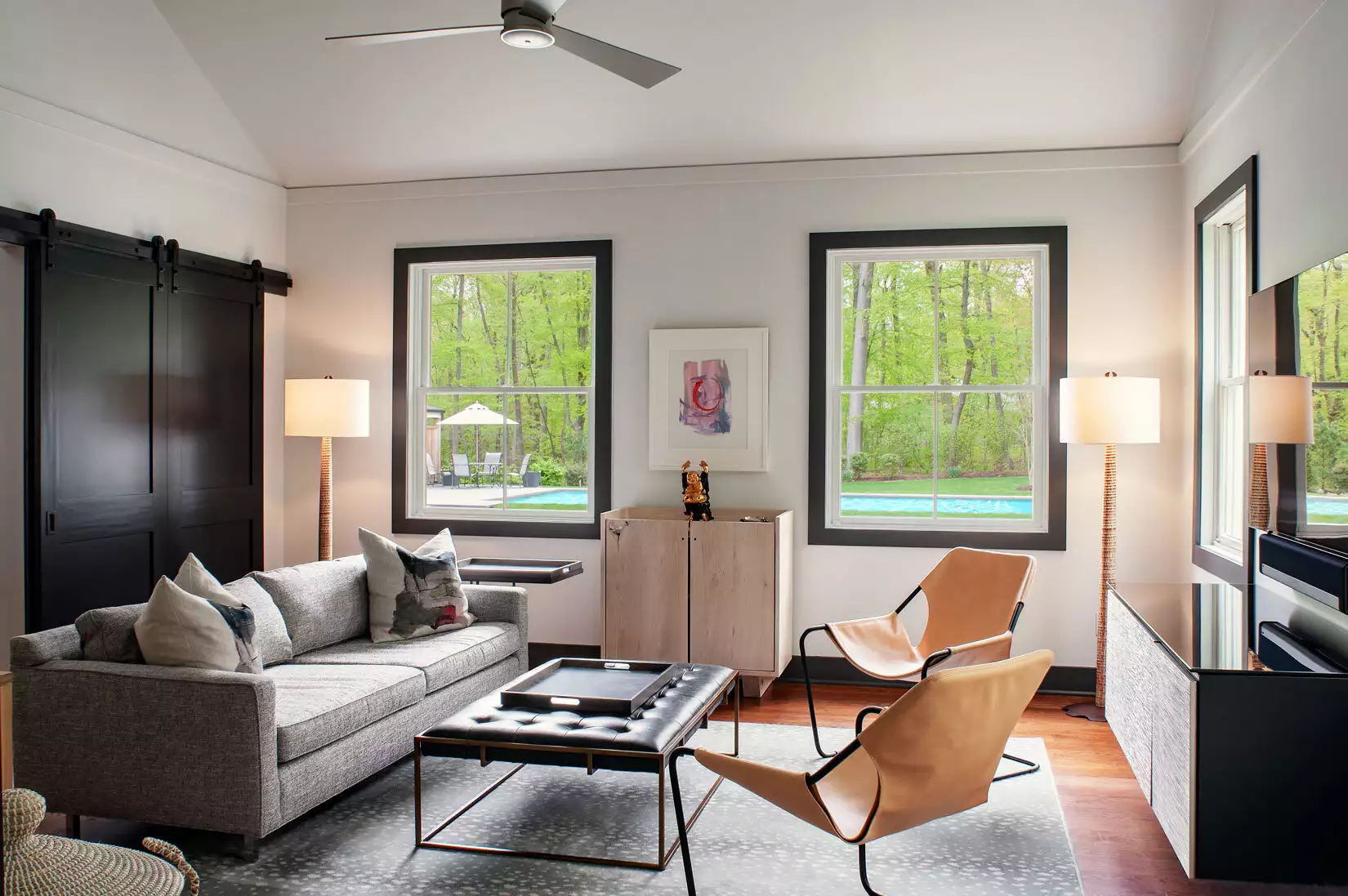 線條流暢的客廳