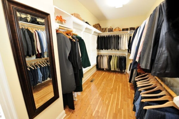 儲藏室和壁櫥照明的 10 個技巧-此間設計