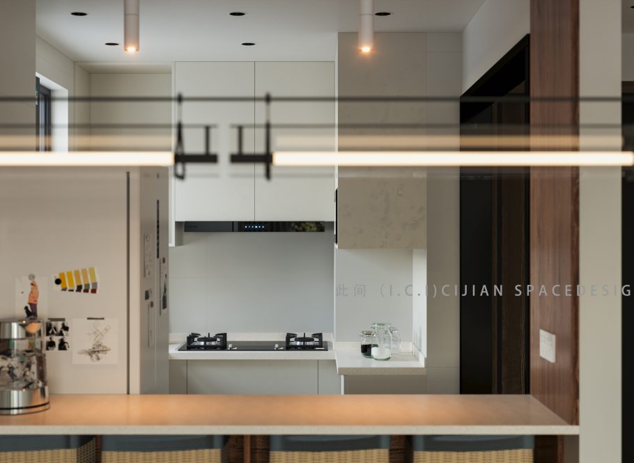 馬駒/昆明/丁同友